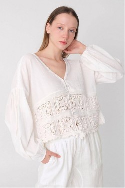 Arife Hanım Knitted Detailed Balloon Sleeve Blouse