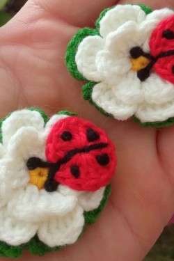 Arife Hanım Handmade Flower Ladybug Snap Buckle (Price for 2 Pieces.)